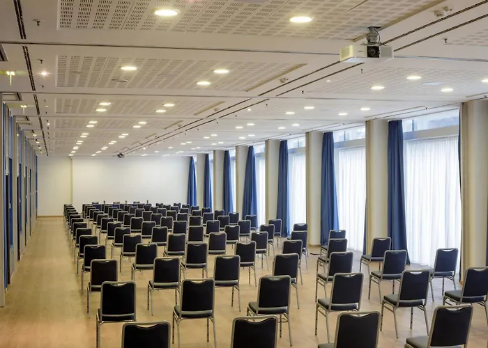 ホテル ダブルツリー バイ ヒルトン ミラン ミラノ