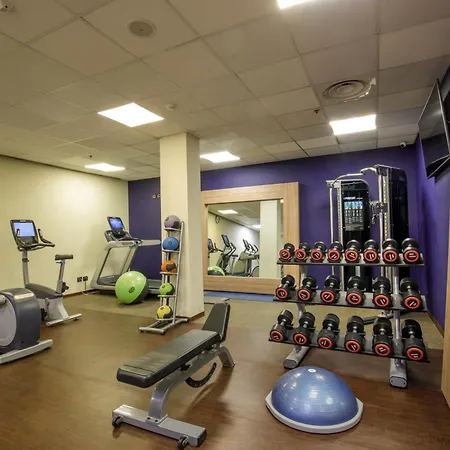 Doubletree By Hilton מלון 4*