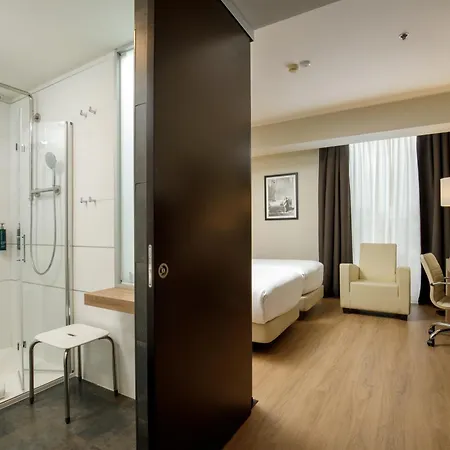 Doubletree By Hilton