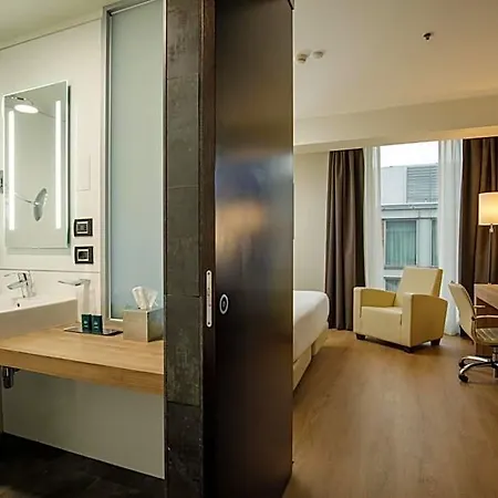 Hotel Doubletree By Hilton Milan