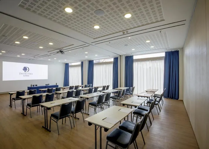 Hotell Doubletree By Hilton 4*