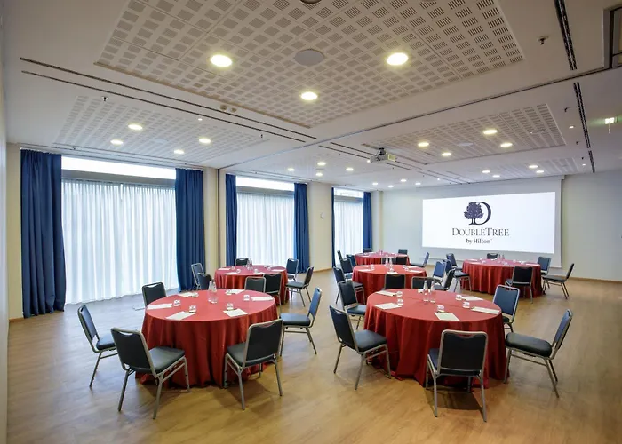 Hotell Doubletree By Hilton Milano