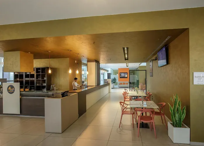 Hotell Doubletree By Hilton Milano