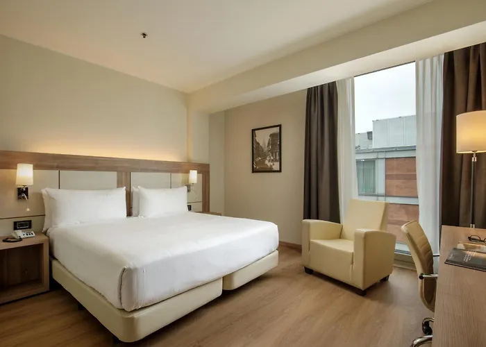 Hotell Doubletree By Hilton