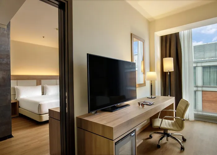 Doubletree By Hilton Hotell