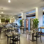 Doubletree By Hilton Ξενοδοχείο 4*