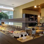 Ξενοδοχείο Doubletree By Hilton 4*