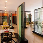 Ξενοδοχείο Doubletree By Hilton