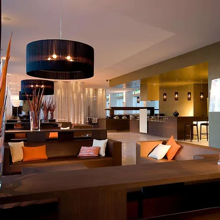 Doubletree By Hilton Mediolan