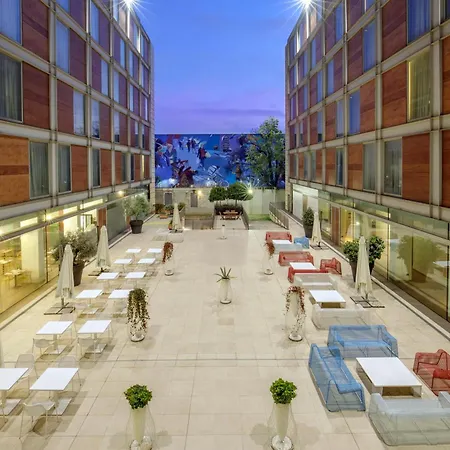 Doubletree By Hilton Hotel Milan
